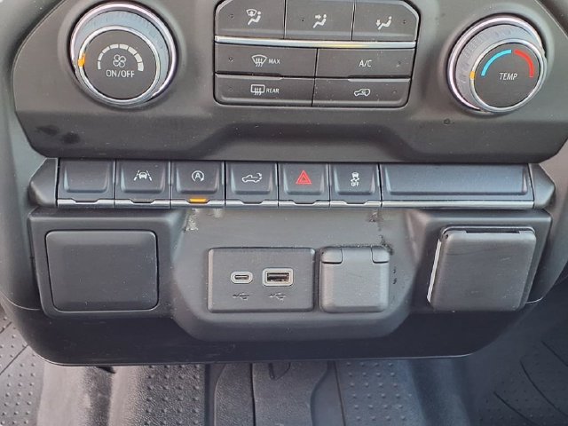 Used 2022 Chevrolet Silverado 1500 Custom AWD/4WD image 22