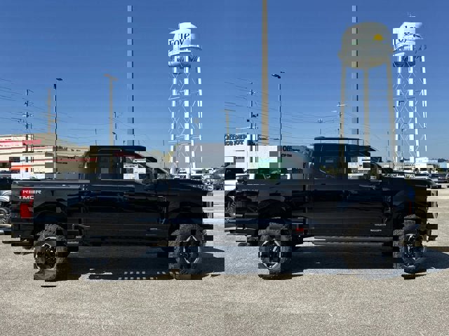 New 2025 Ford F250 Lariat w/ Lariat Ultimate Package image 4