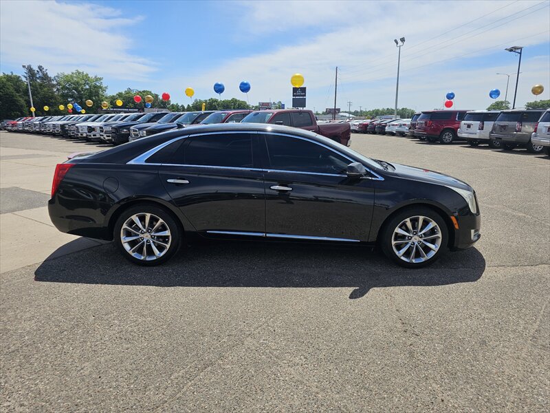 Used 2013 Cadillac XTS Premium FWD image 5