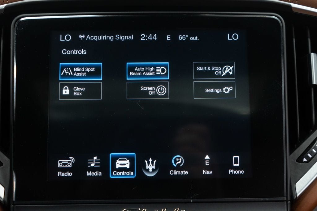 Used 2018 Maserati Ghibli S GranLusso RWD image 23