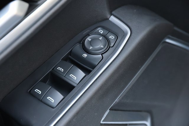 Used 2022 Chevrolet Silverado 1500 LT w/ Protection Package image 16