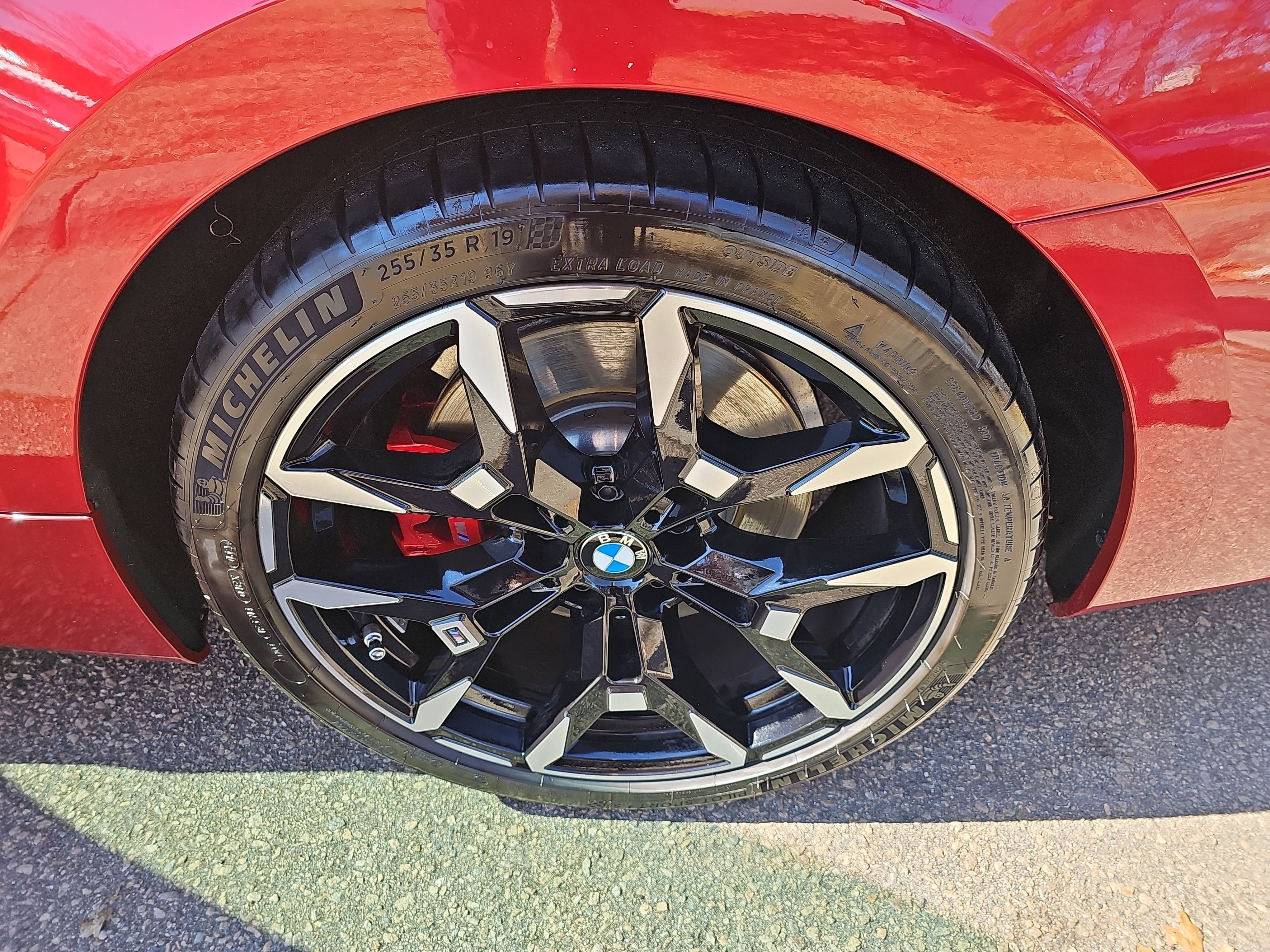 Used 2025 BMW M440i Coupe w/ Premium Package image 35