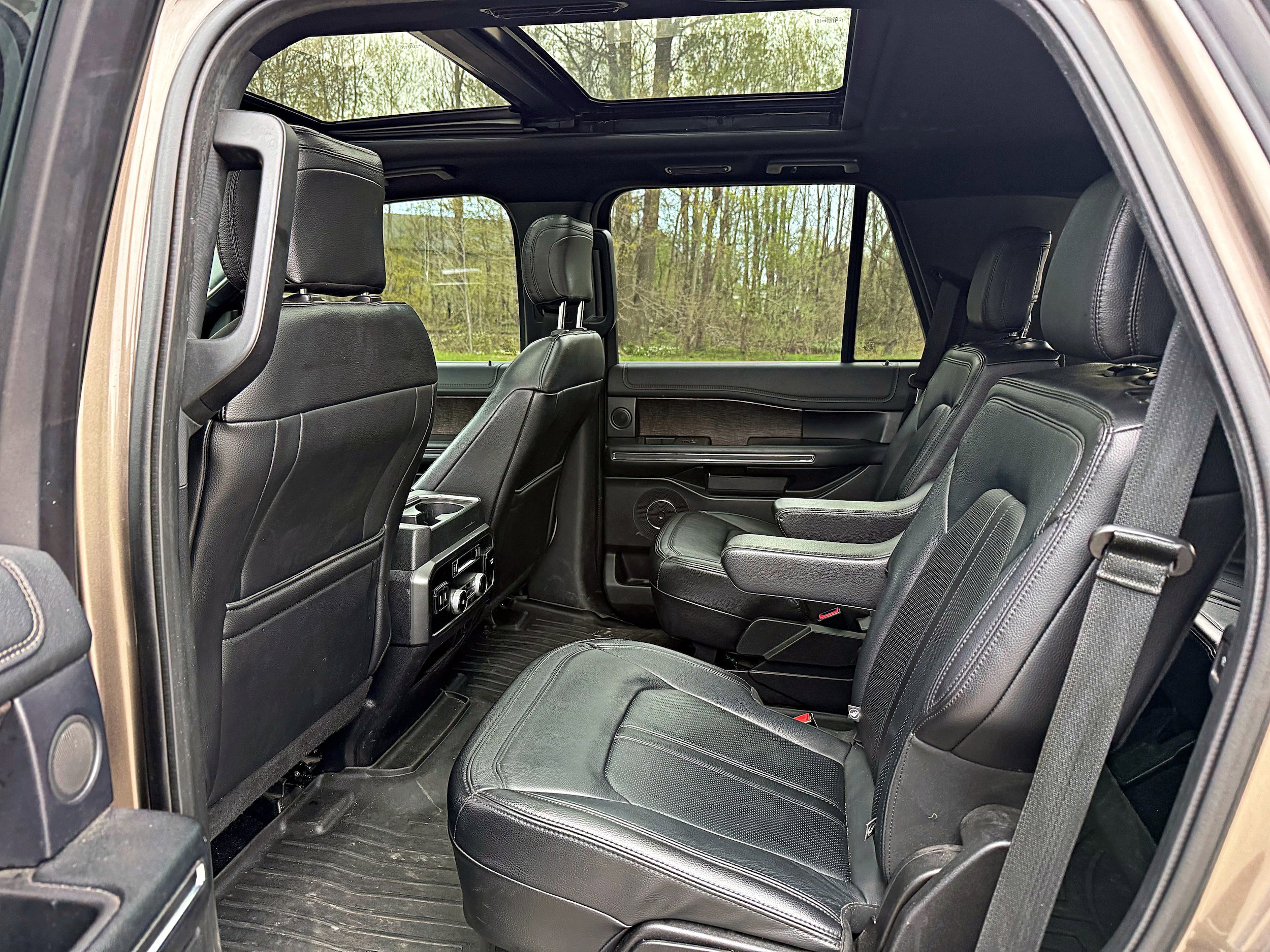 Used 2019 Ford Expedition Limited AWD/4WD image 21