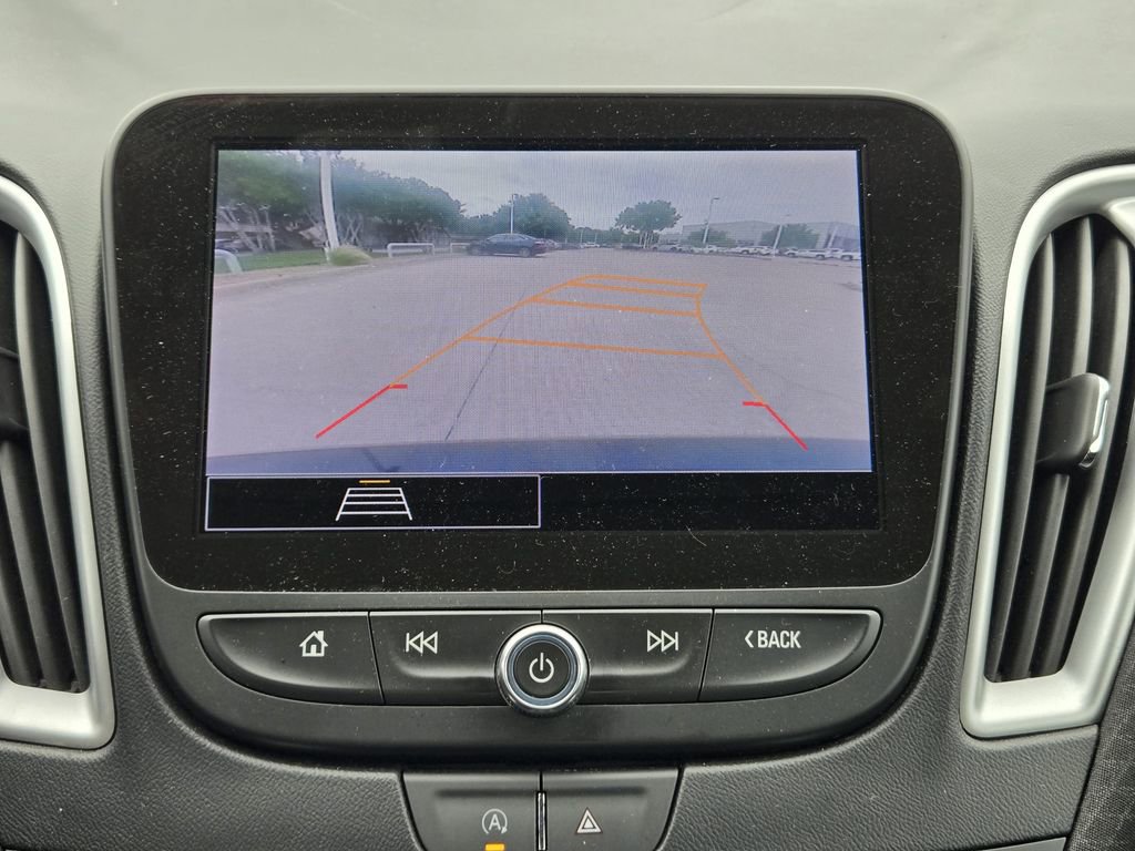 Used 2024 Chevrolet Malibu LT FWD image 12