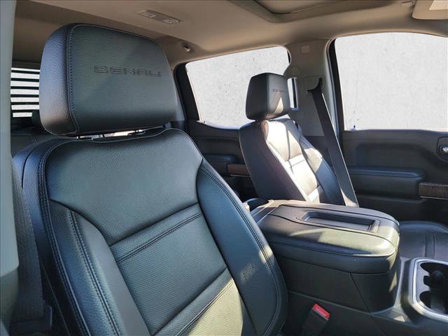 Used 2022 GMC Sierra 1500 Denali w/ Denali Premium Package image 16