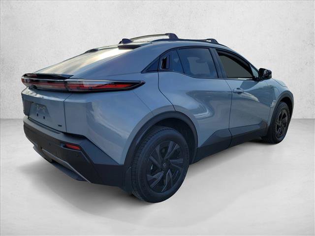 Used 2026 Toyota C-HR AWD/4WD image 5