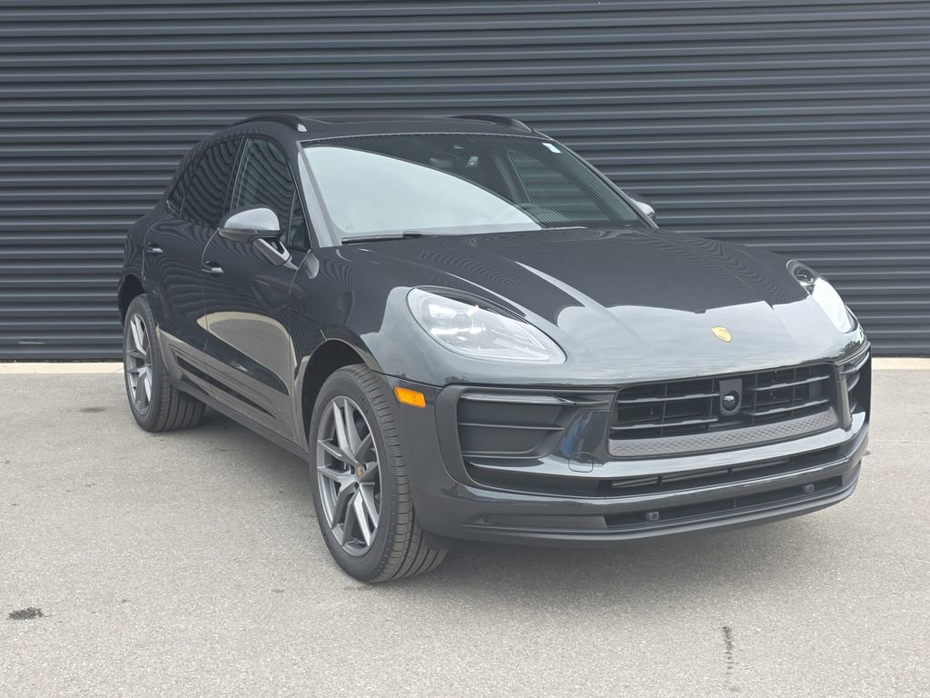 New 2026 Porsche Macan image 9
