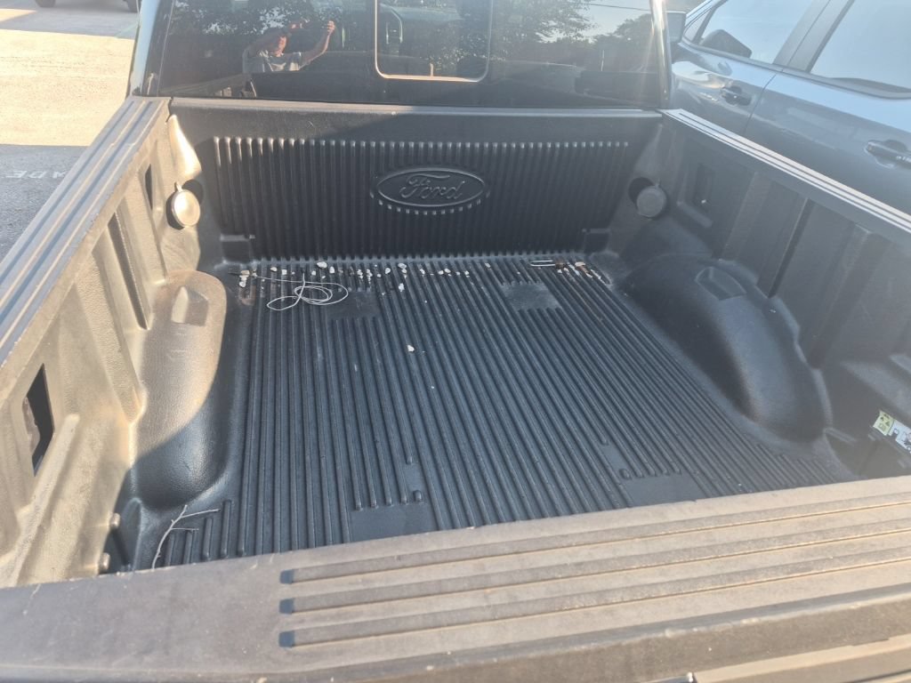 Used 2020 Ford F150 XLT w/ Equipment Group 302A Luxury AWD/4WD image 15