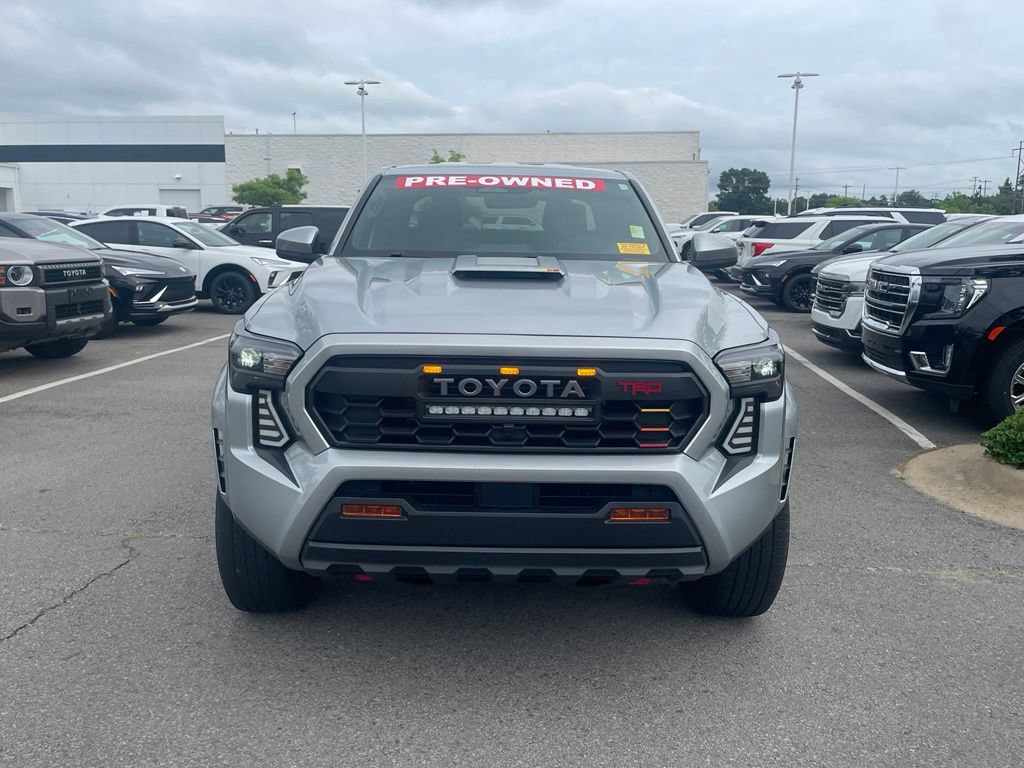 Used 2024 Toyota Tacoma TRD Sport AWD/4WD image 2