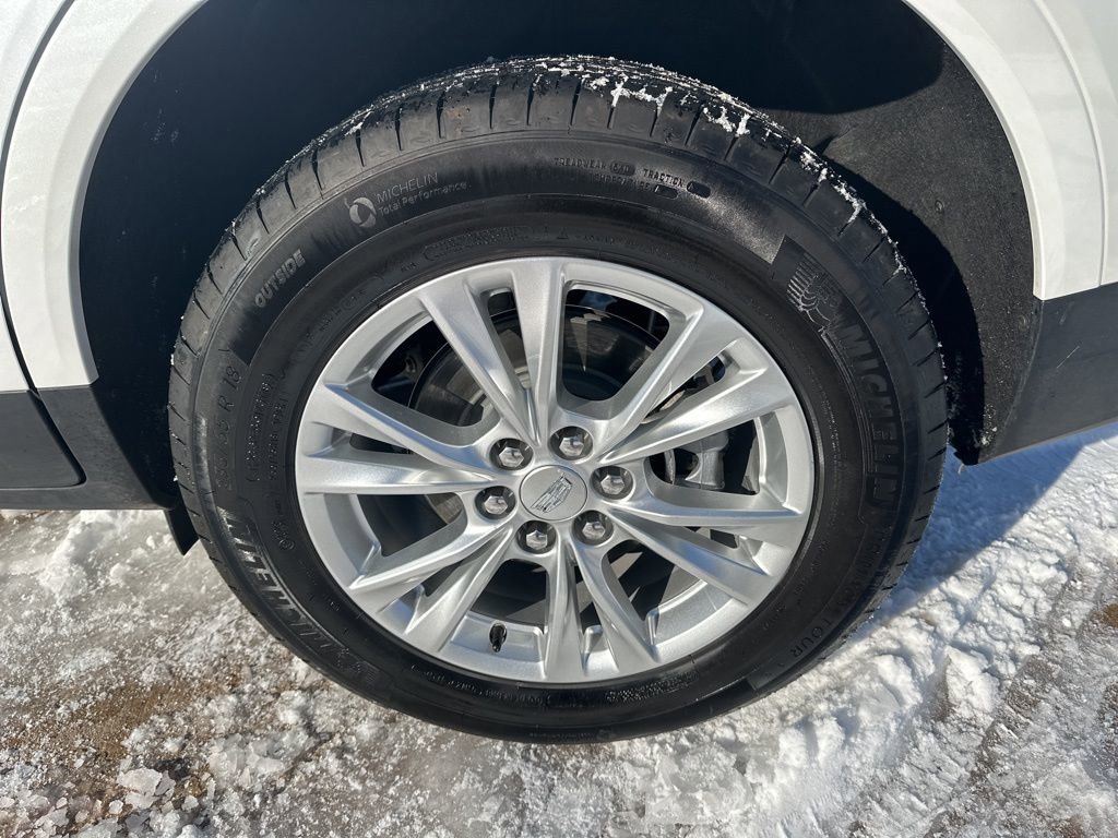 Certified 2025 Cadillac XT5 Luxury image 10