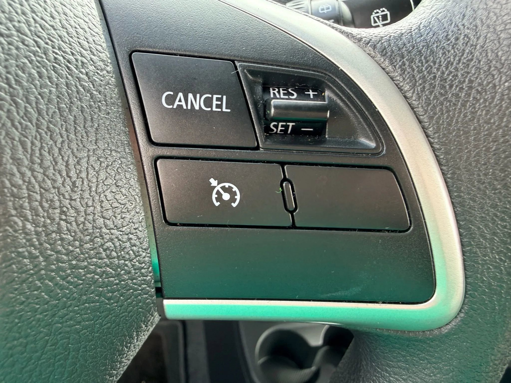 Used 2024 Mitsubishi Mirage ES image 12