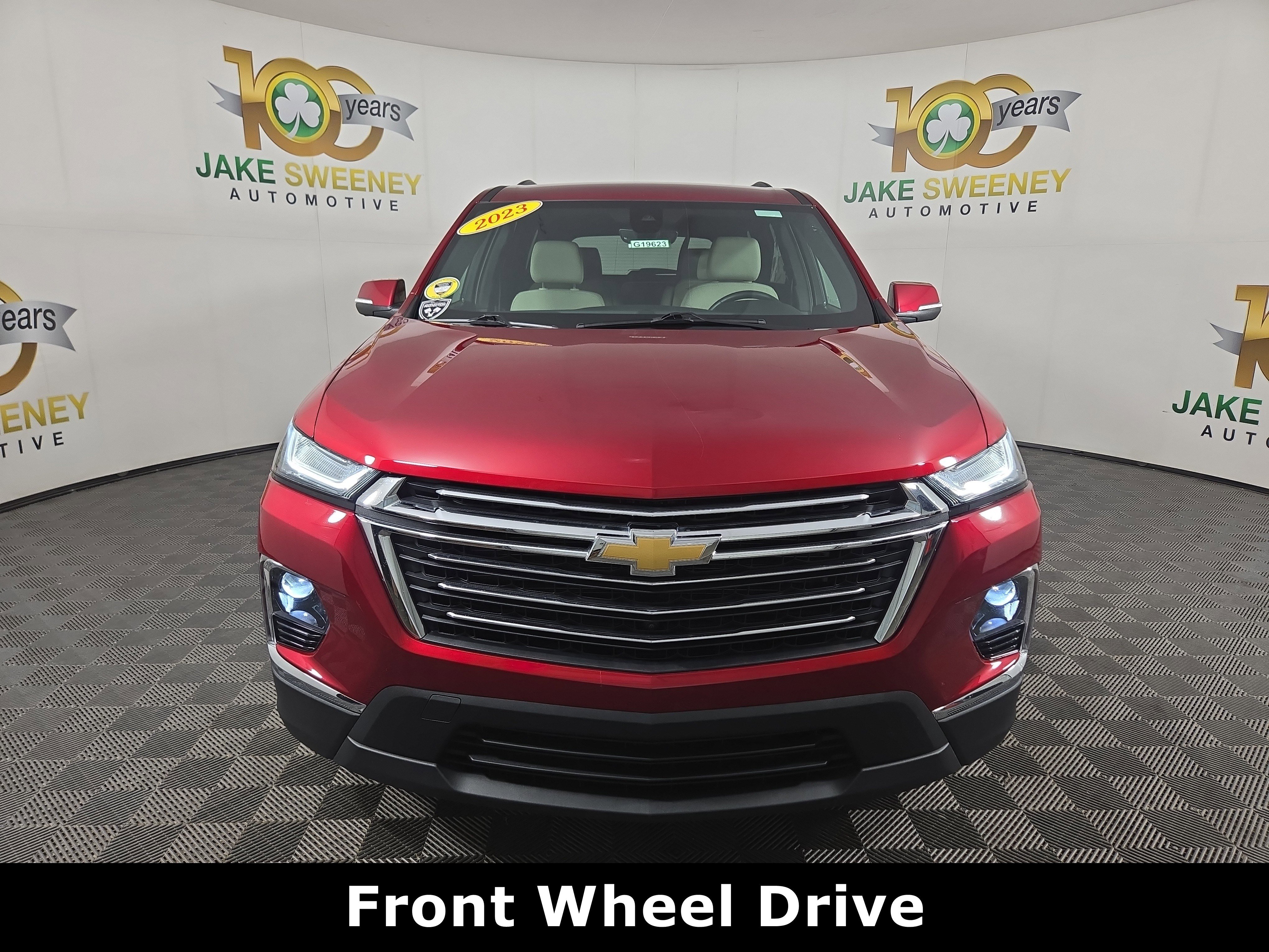 Certified 2023 Chevrolet Traverse LT image 2