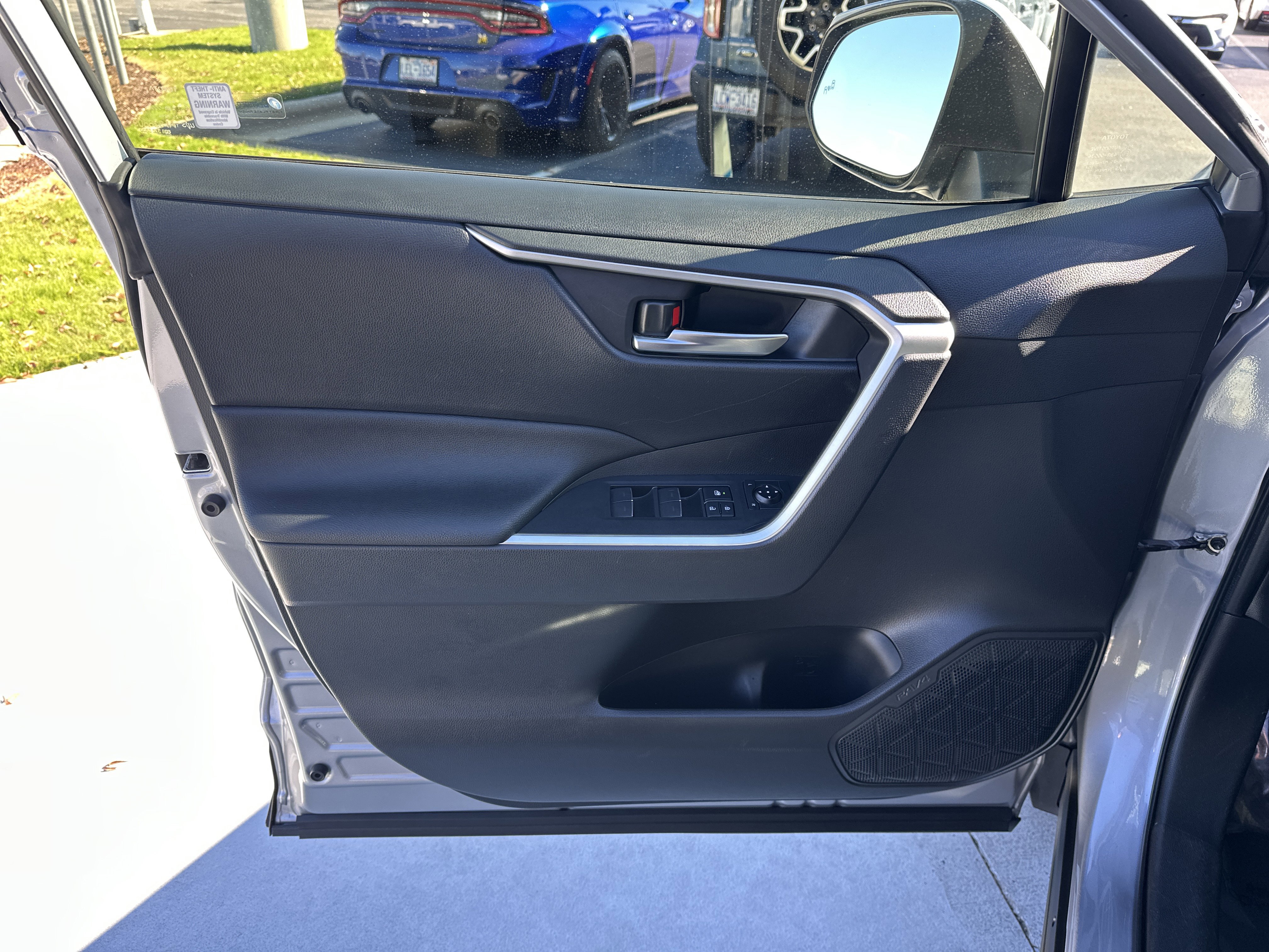 Certified 2022 Toyota RAV4 XLE image 14