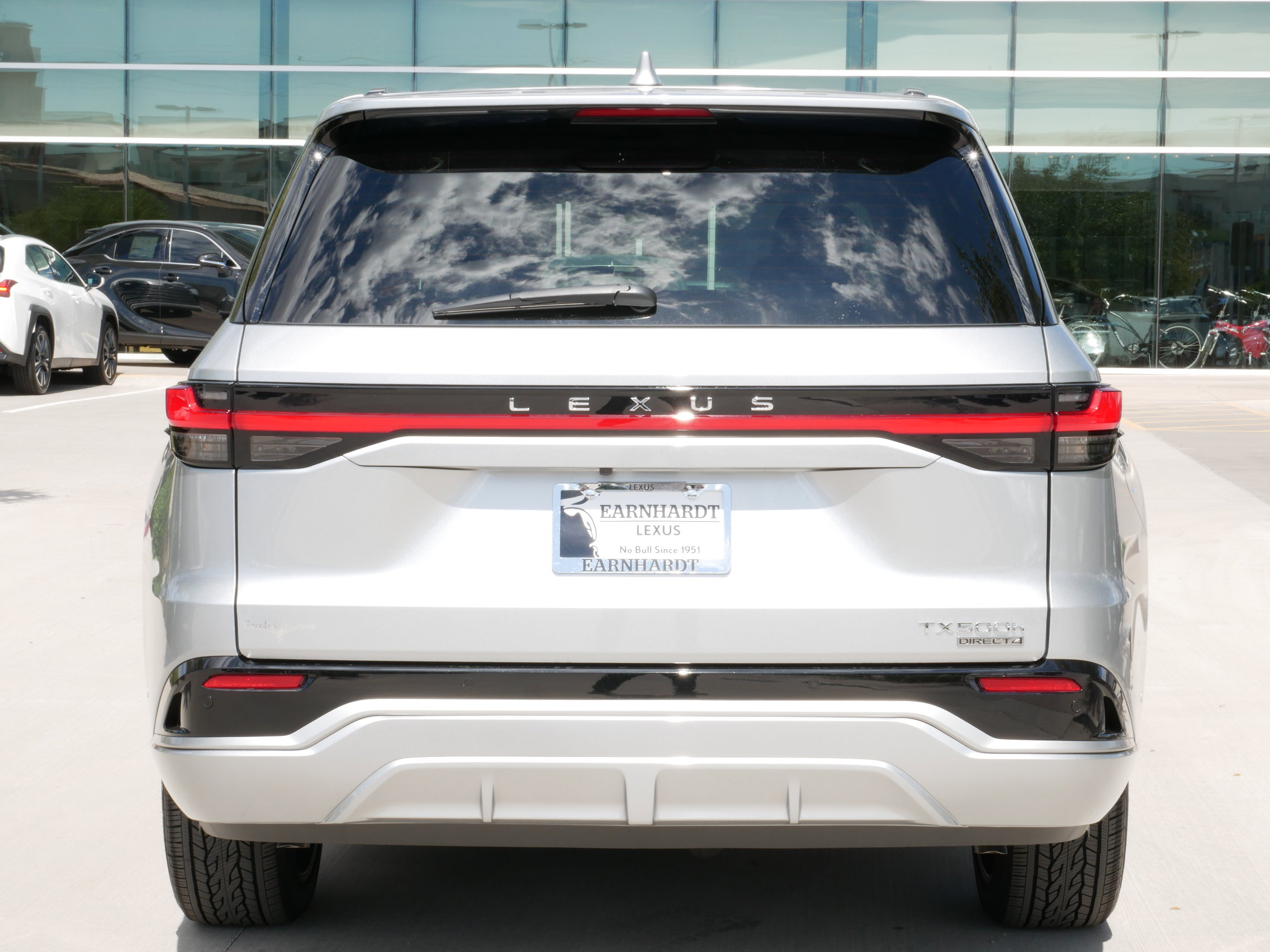 New 2026 Lexus TX 500h AWD image 5