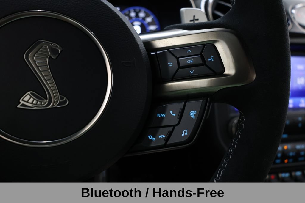 Used 2020 Ford Mustang Shelby GT500 w/ Carbon Fiber Track Pack RWD image 44