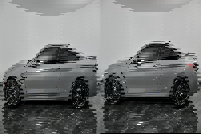 Used 2019 BMW M4 CS w/ Executive Package image 7