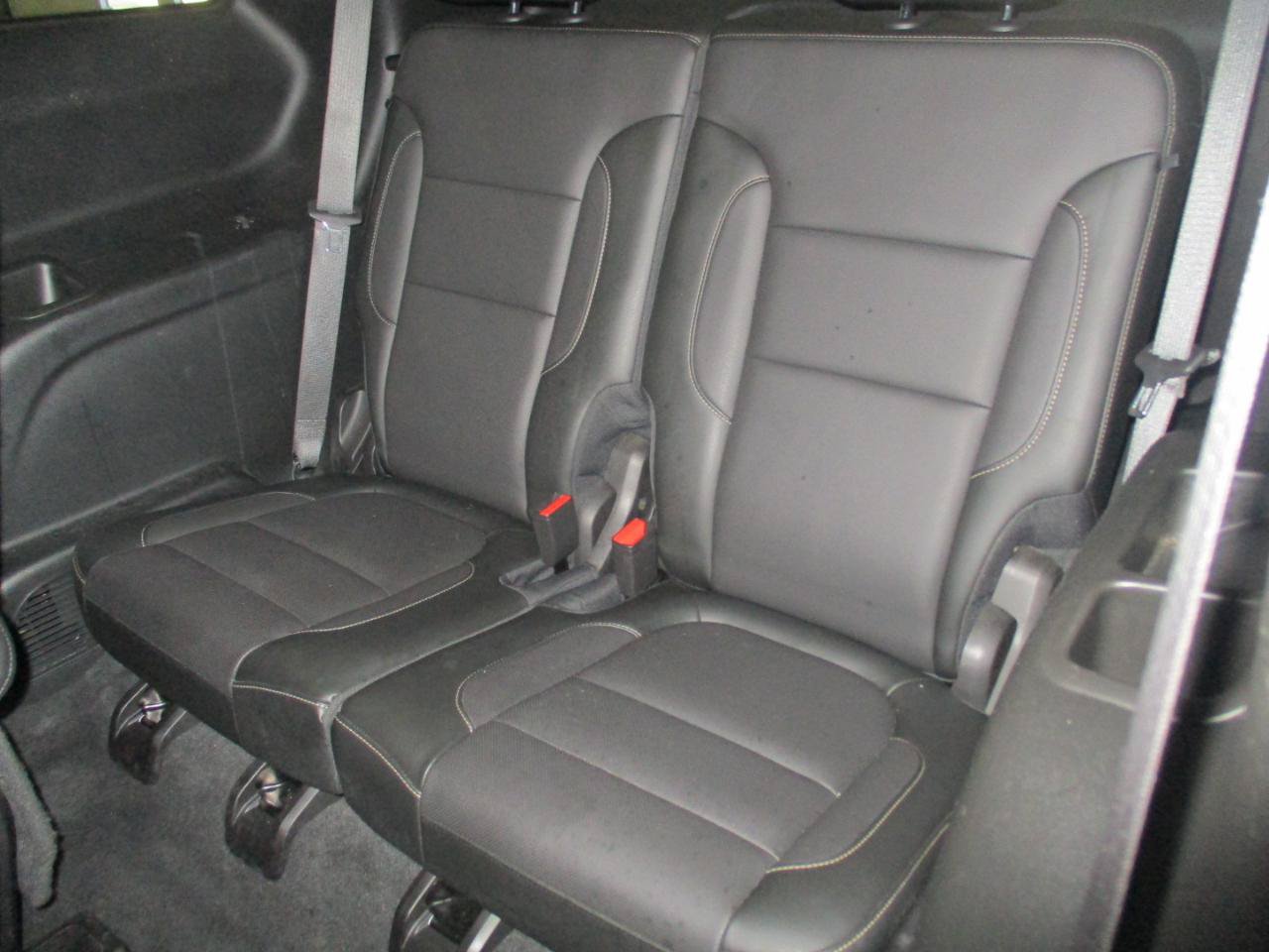 Used 2019 GMC Acadia SLT AWD/4WD image 11