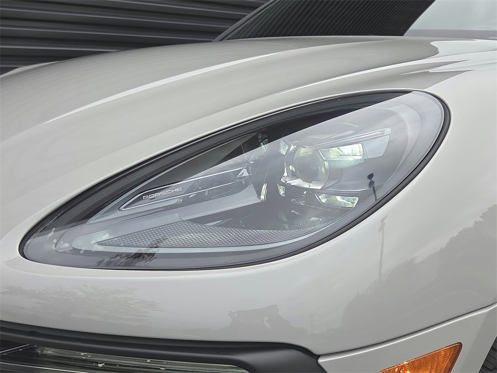 Used 2023 Porsche Macan GTS image 25