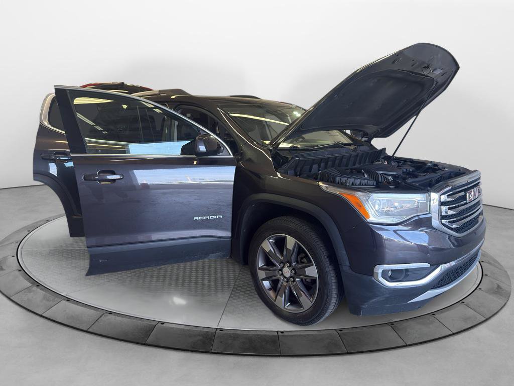 Used 2019 GMC Acadia SLT w/ LPO, Cargo Package AWD/4WD image 9