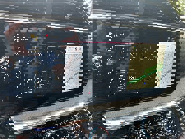 New 2025 GMC Sierra 2500 Denali w/ Denali Reserve Package image 16