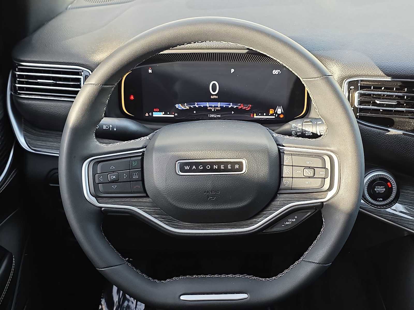 Used 2022 Jeep Wagoneer Series II image 19