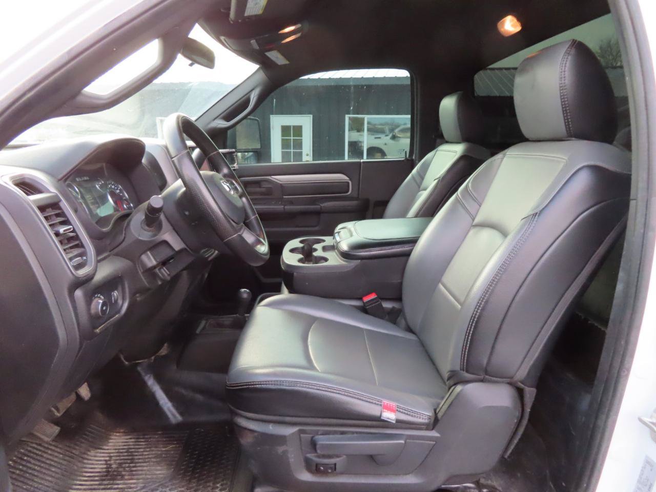 Used 2024 RAM 3500 Tradesman AWD/4WD image 18