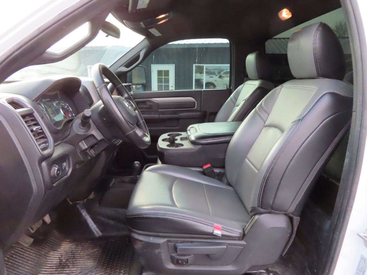 Used 2024 RAM 3500 Tradesman AWD/4WD image 18