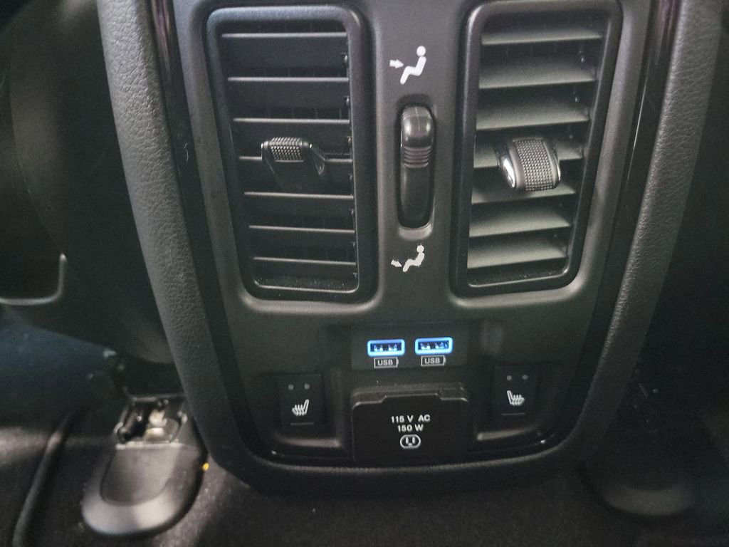 Used 2023 Dodge Durango GT image 30
