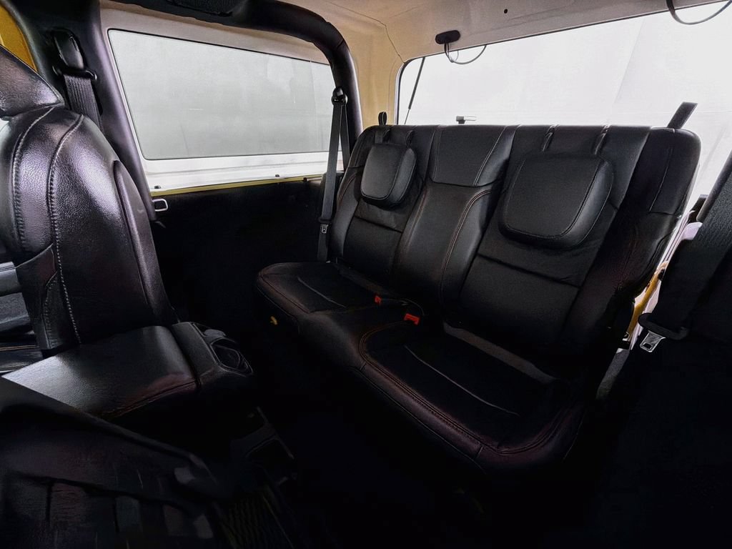 Used 2019 Jeep Wrangler Rubicon w/ Uconnect 4C Nav & Sound Group AWD/4WD image 25