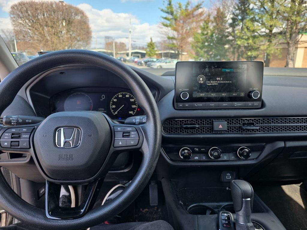 Used 2024 Honda HR-V LX image 19