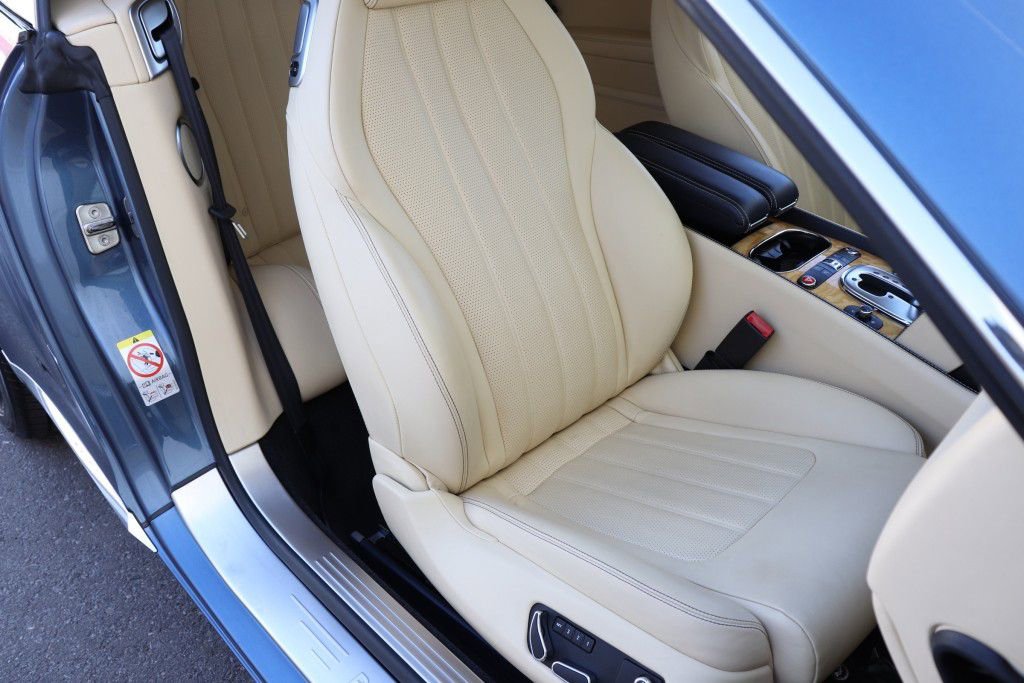 Used 2014 Bentley Continental GT AWD/4WD image 39