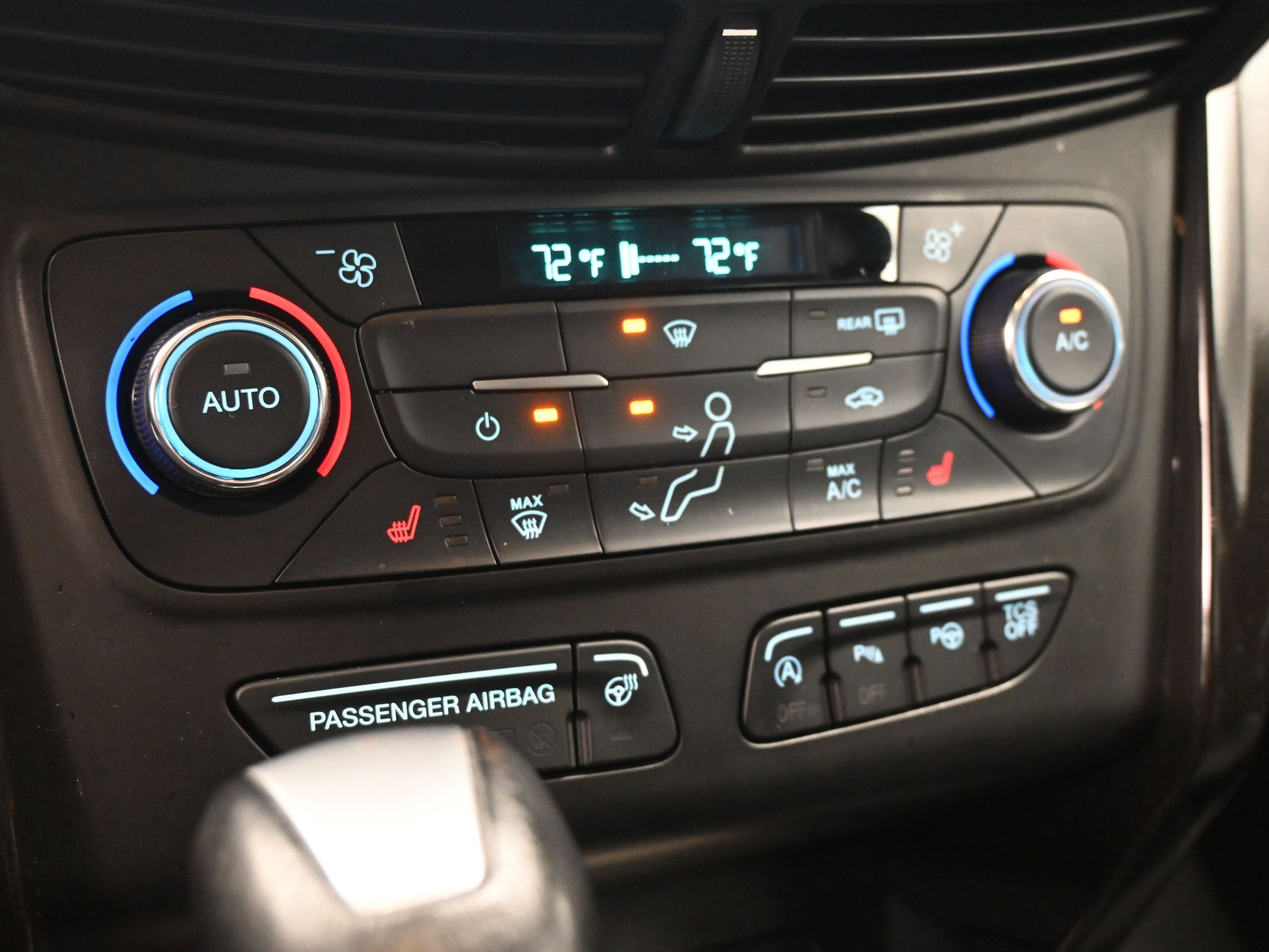 Used 2017 Ford Escape Titanium w/ Equipment Group 301A image 14