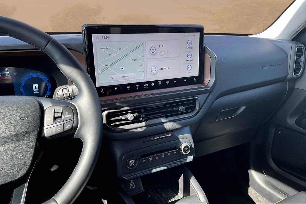 Certified 2025 Ford Bronco Sport Outer Banks w/ Outer Banks Tech Package+ image 6