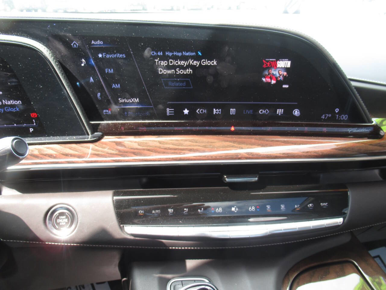 Used 2024 Cadillac Escalade Sport Platinum w/ LPO, Floor Liner Package image 42