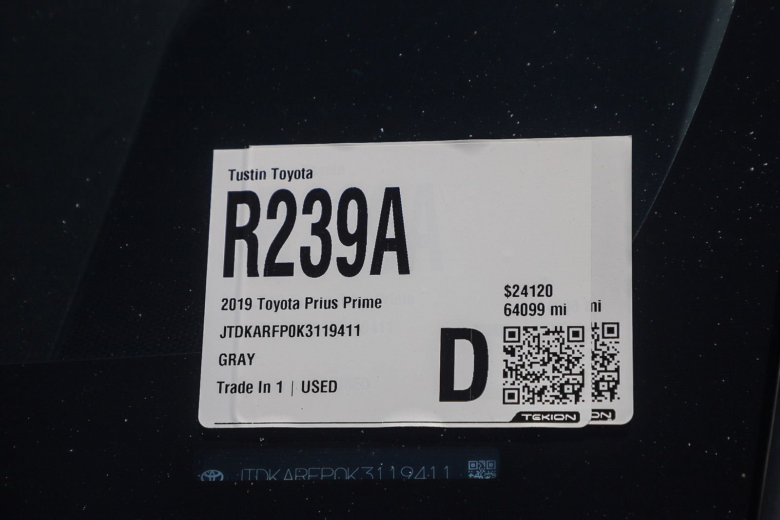 Used 2019 Toyota Prius Prime Premium FWD image 26