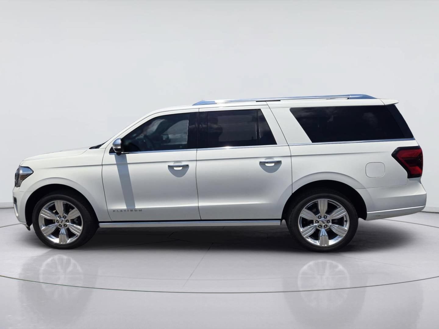 Used 2023 Ford Expedition Max Platinum AWD/4WD image 13