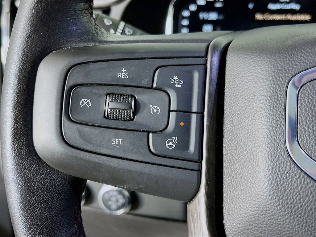 Used 2025 GMC Sierra 2500 AT4X image 15