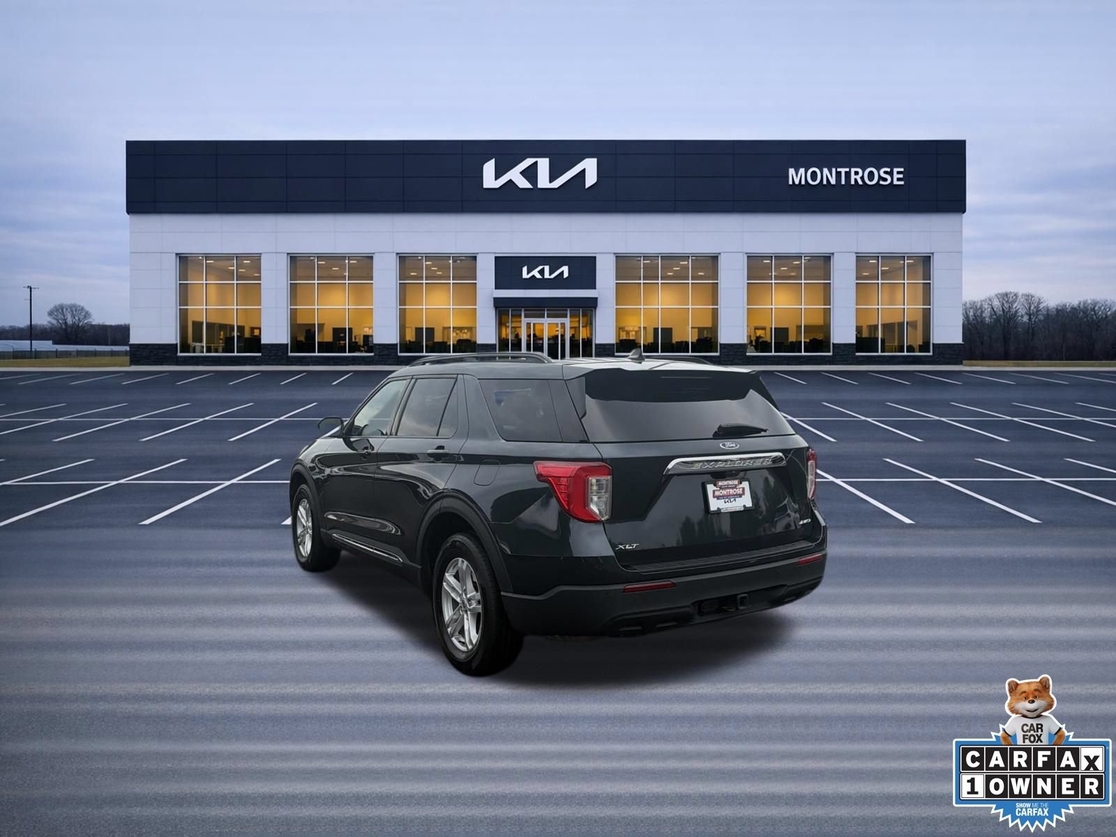 Used 2023 Ford Explorer XLT w/ Class IV Trailer Tow Package AWD/4WD image 8