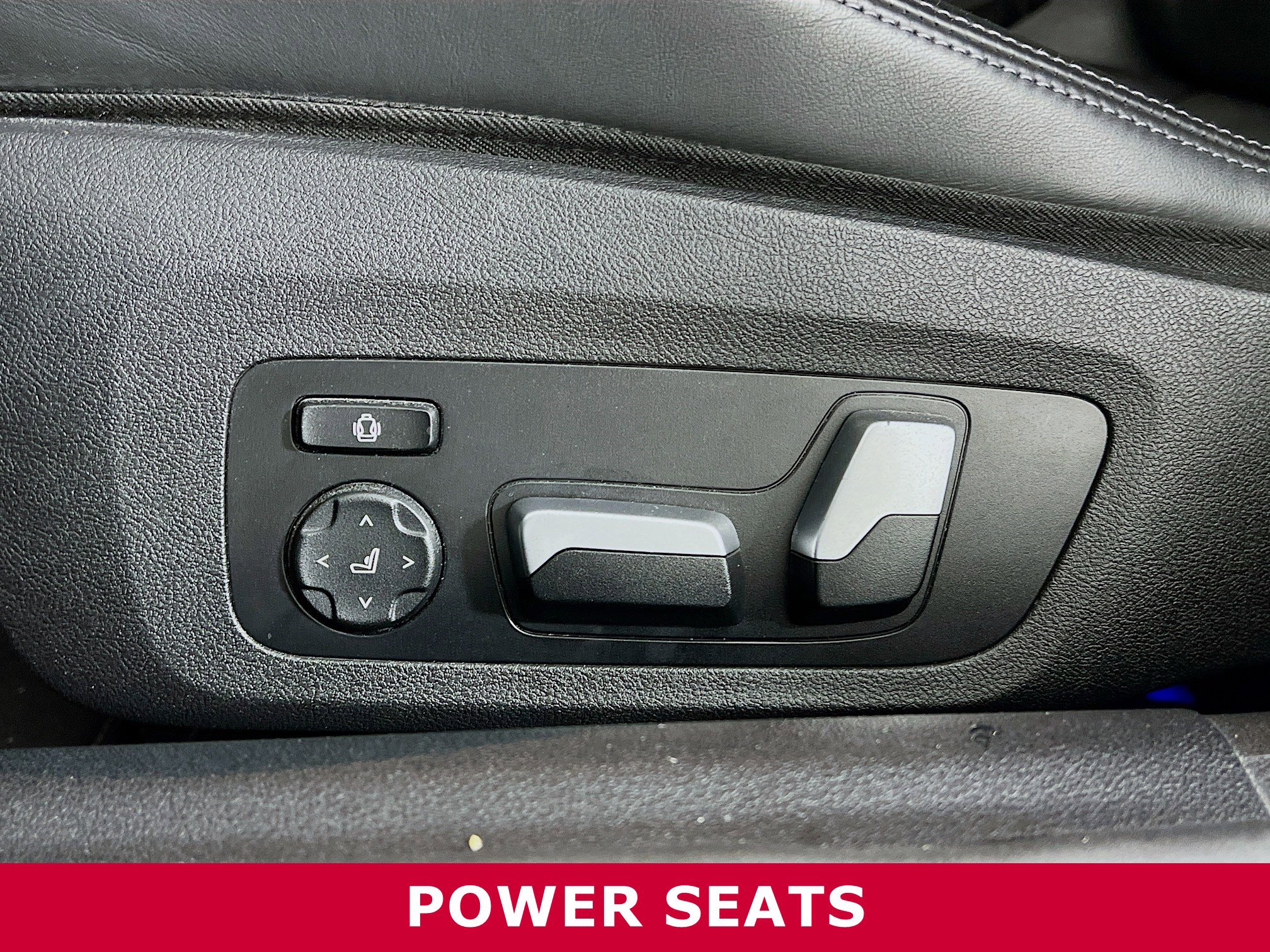 Used 2022 BMW M8 Gran Coupe xDrive Competition w/ M Driver's Package image 4