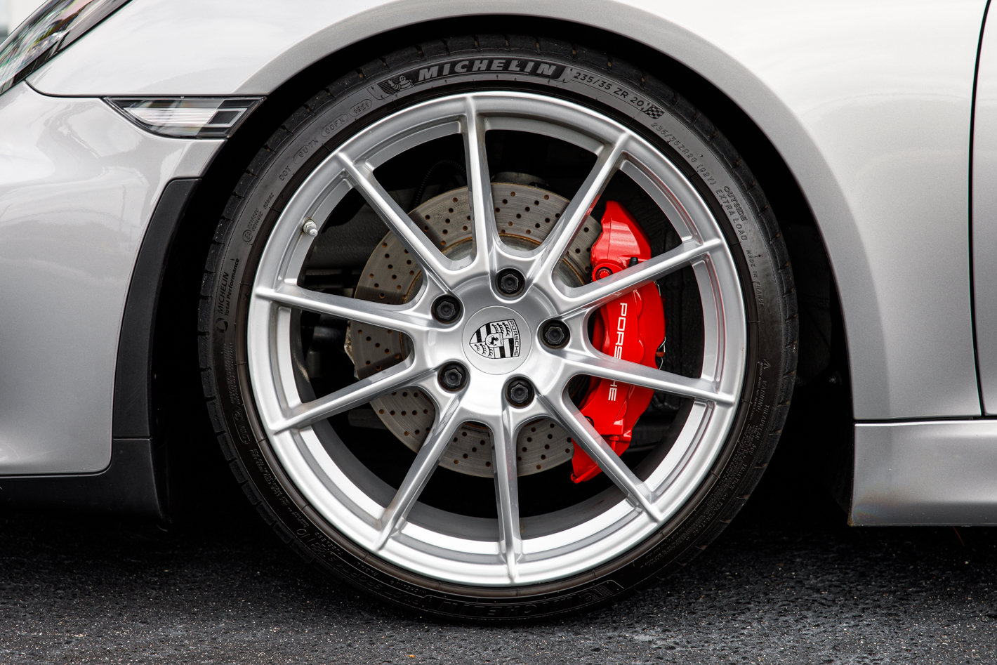 Used 2016 Porsche Boxster Spyder RWD image 13