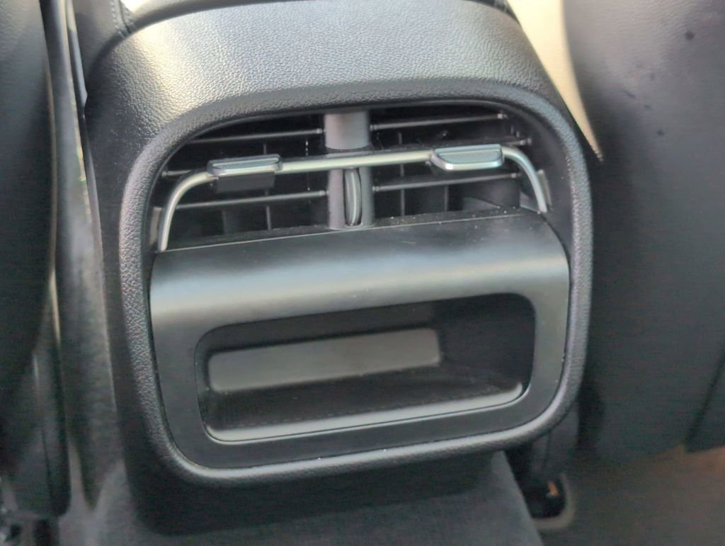 Used 2025 Mercedes-Benz E 450 4MATIC All-Terrain Wagon image 25