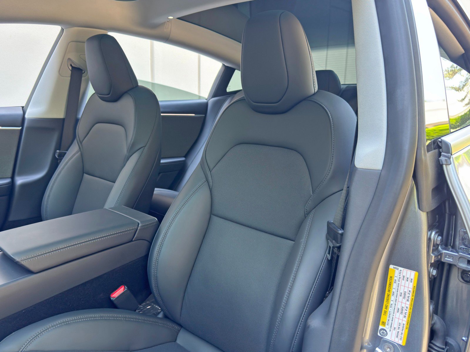 Used 2025 Tesla Model 3 Long Range RWD image 44
