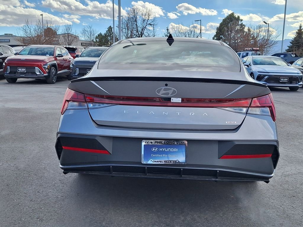 New 2025 Hyundai Elantra SEL FWD image 4