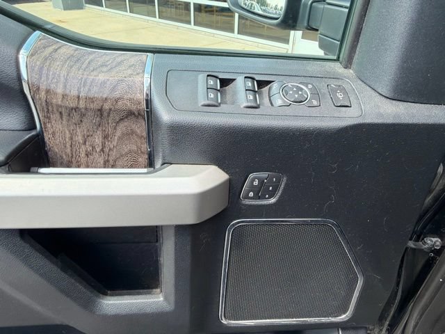 Used 2019 Ford F350 Lariat w/ Lariat Ultimate Package AWD/4WD image 25