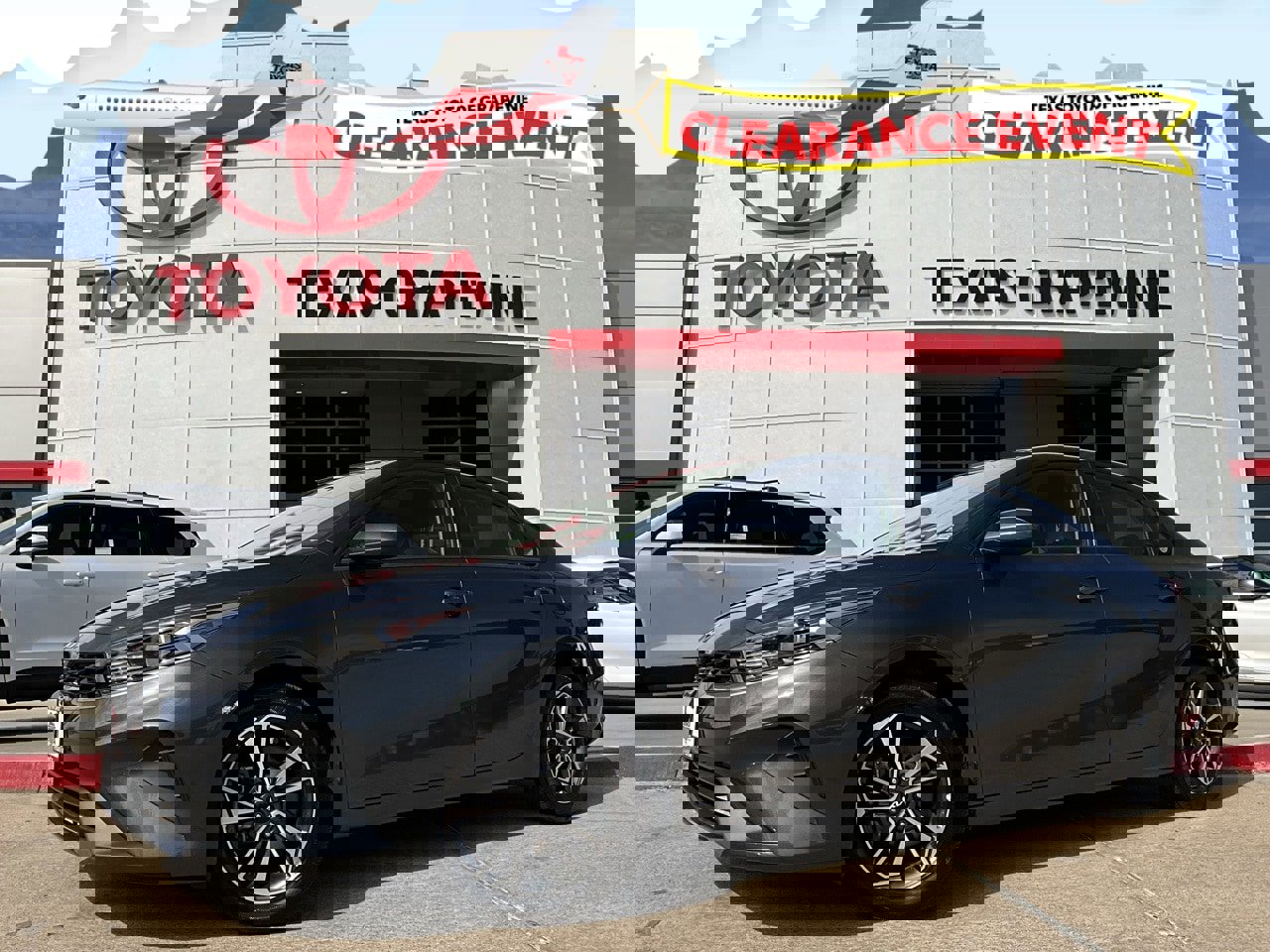 Used 2024 Kia Forte LXS