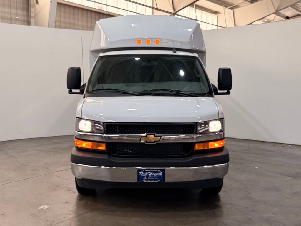 New 2025 Chevrolet Express 3500 w/ Power Convenience Package image 4