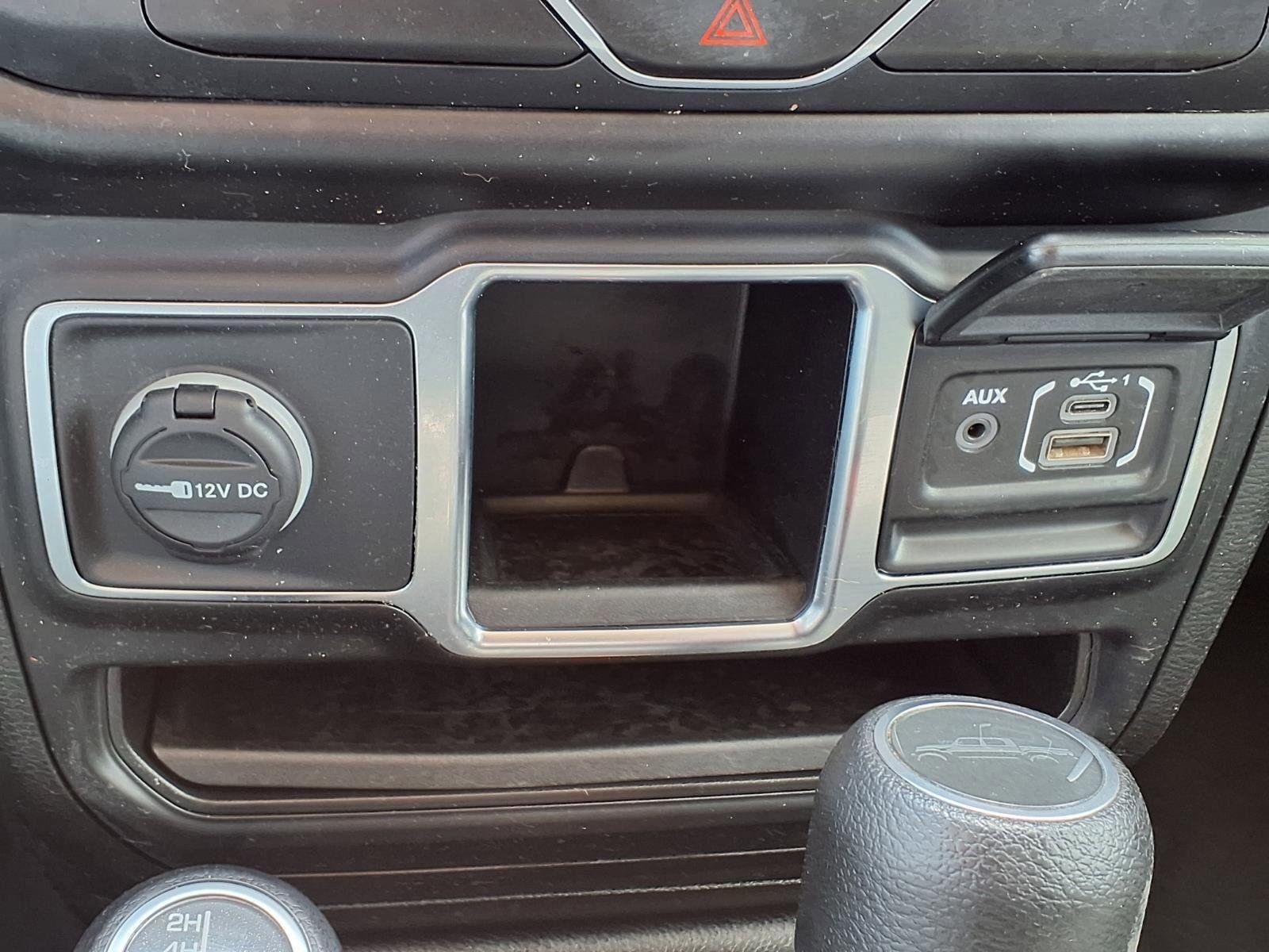 Used 2021 Jeep Gladiator Sport image 22