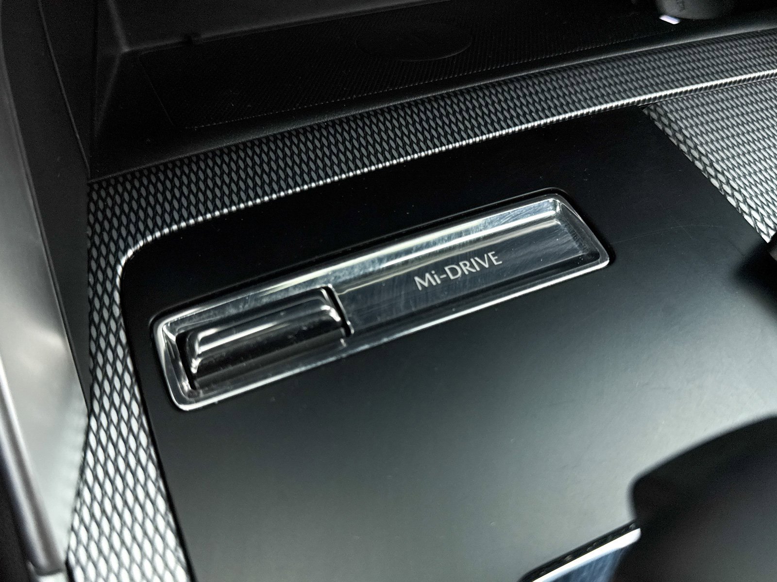 Used 2025 MAZDA CX-90 3.3 Turbo w/ Premium Plus Pkg image 11