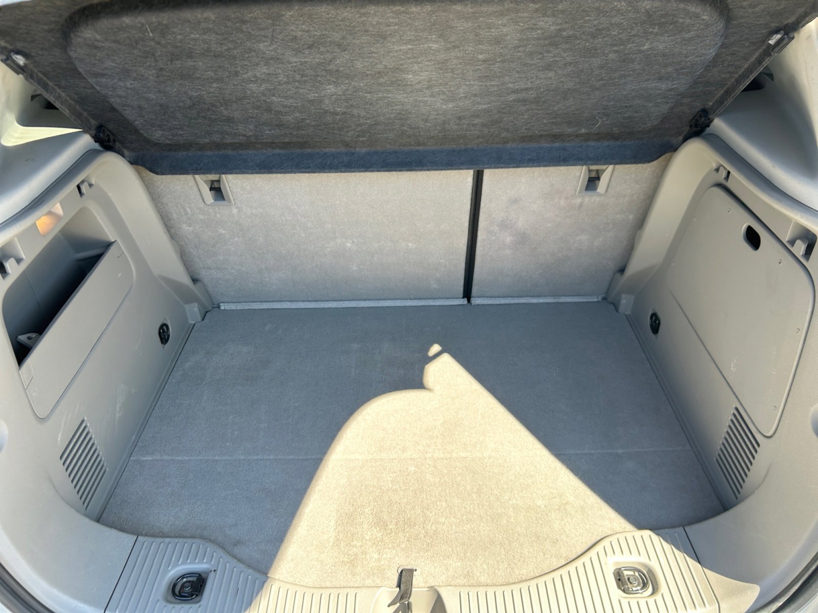 Used 2016 Buick Encore Sport Touring FWD image 16