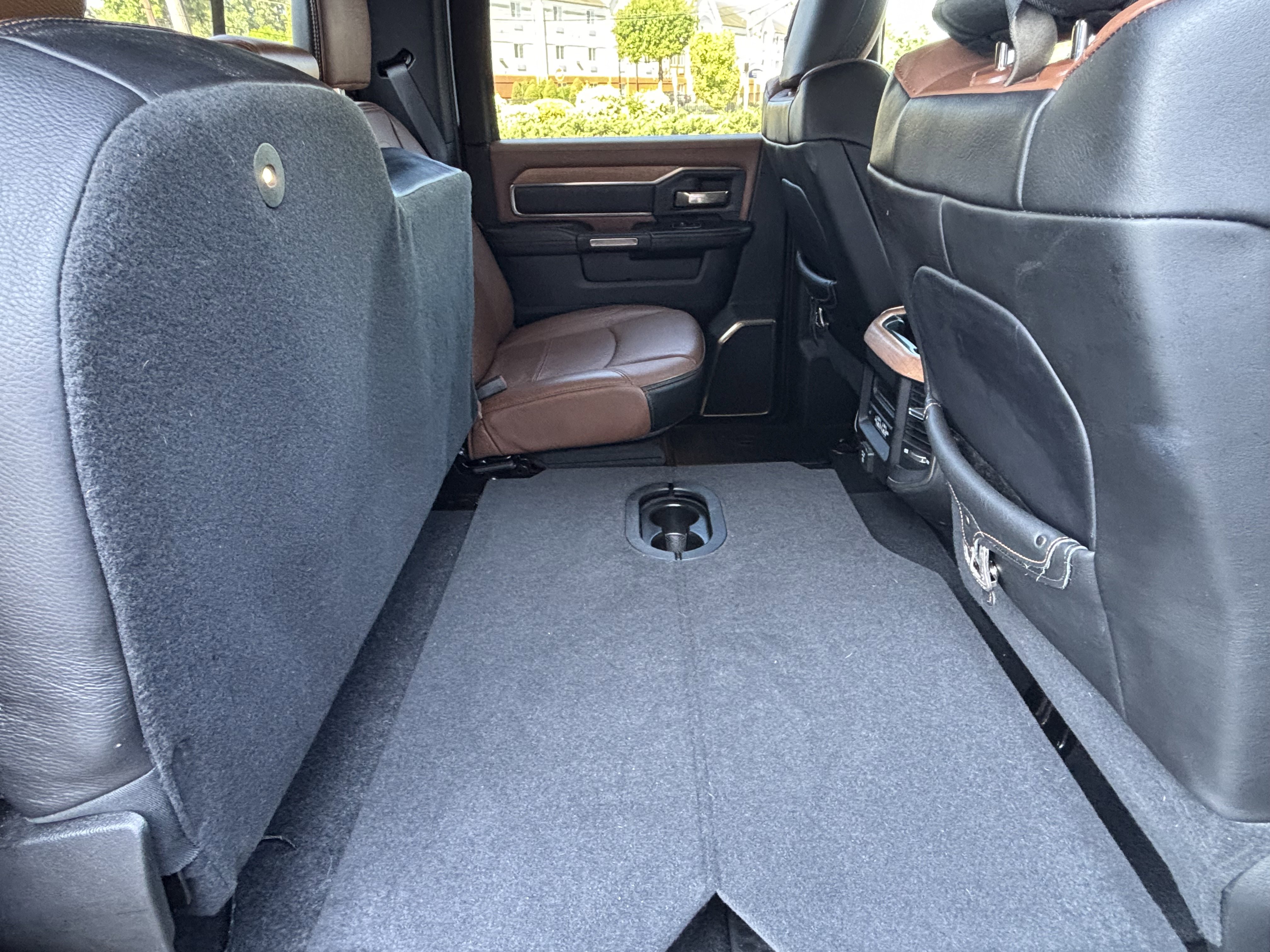 Used 2020 RAM 3500 Limited image 36